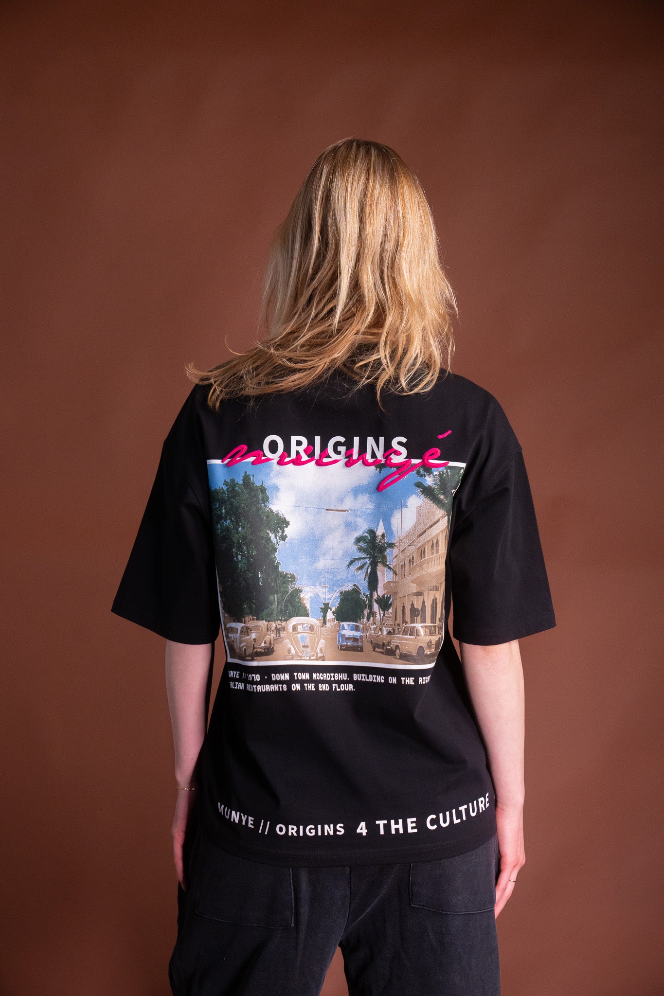 MUNYÉ Mogadishu Capital Tee