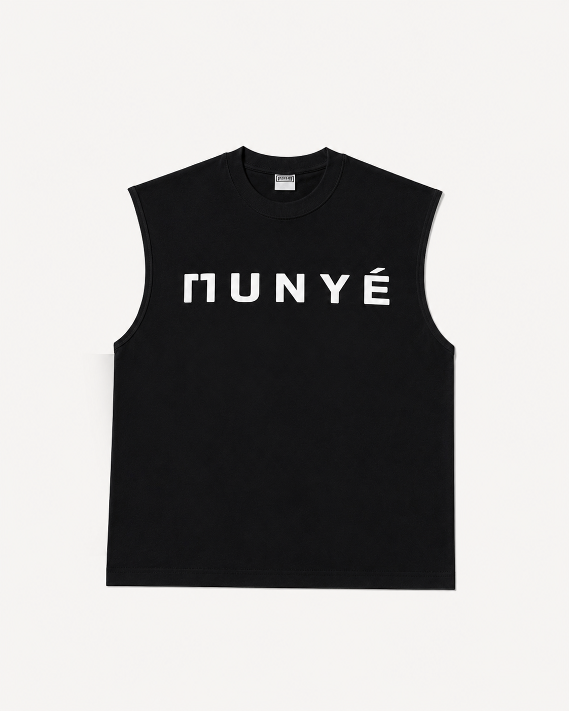 MUNYÉ Sleeveless Oversized Tee | Black
