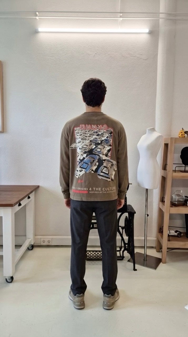MUNYÉ Origins Motion Long Sleeve Washed Brown