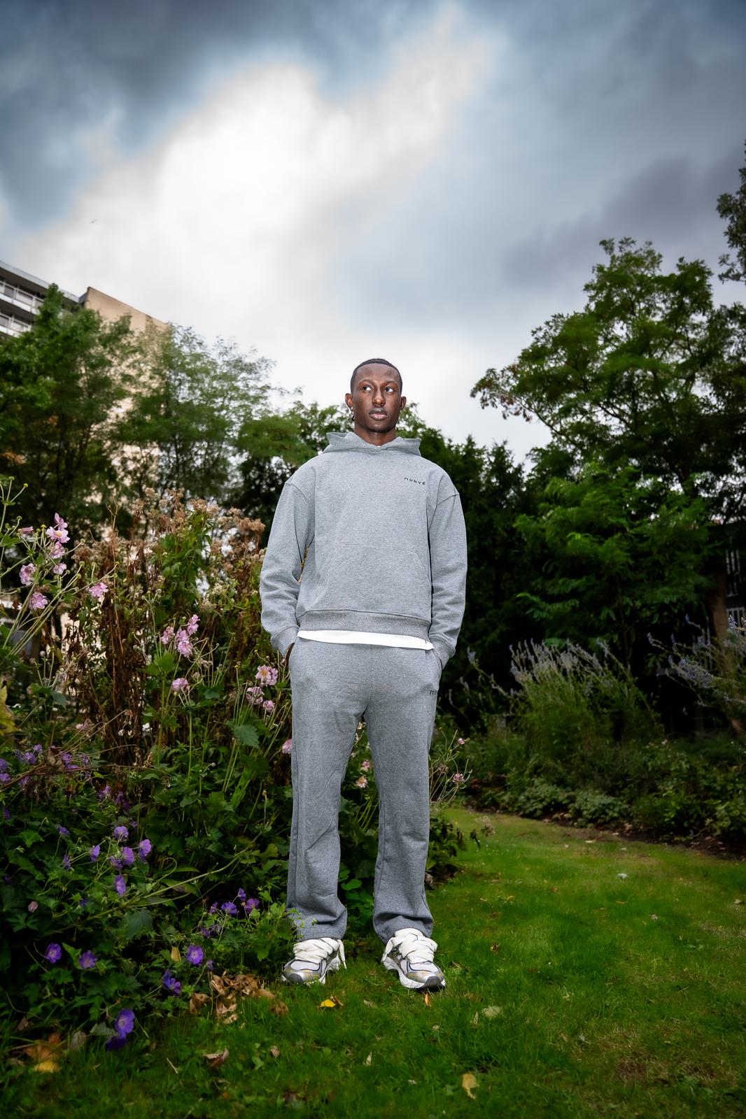 MUNYÉ Stellar Hoodie - Grey